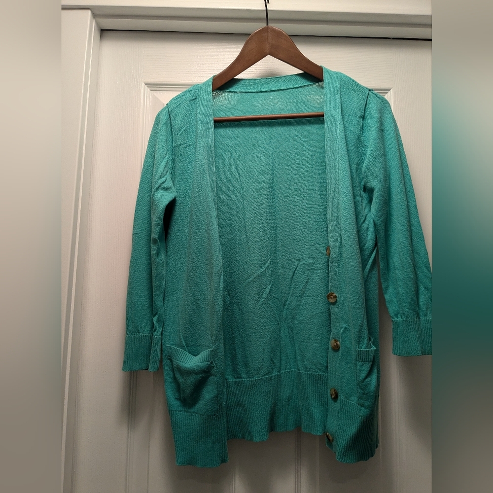 Aqua cardigan Small